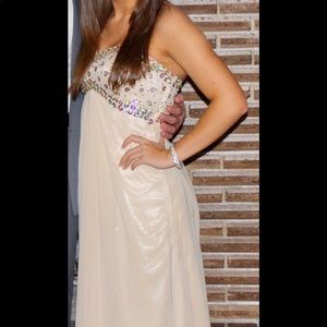 Champagne Prom/Formal Dress